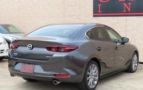 Mazda 3, 2022 год, 1 105 000 рублей, 2 фотография