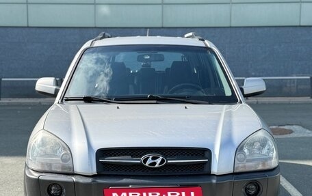 Hyundai Tucson III, 2006 год, 880 000 рублей, 2 фотография