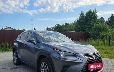 Lexus NX I, 2018 год, 2 920 000 рублей, 11 фотография