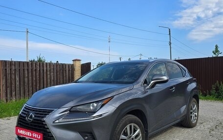 Lexus NX I, 2018 год, 2 920 000 рублей, 12 фотография