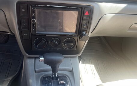 Volkswagen Passat B5+ рестайлинг, 2002 год, 400 000 рублей, 3 фотография
