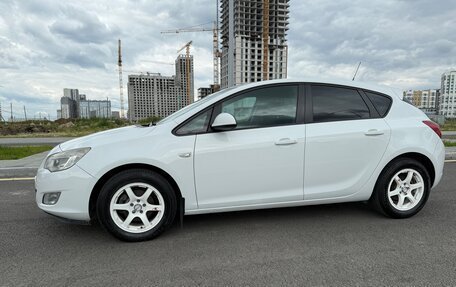 Opel Astra J, 2012 год, 600 000 рублей, 6 фотография