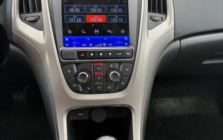 Opel Astra J, 2012 год, 600 000 рублей, 23 фотография