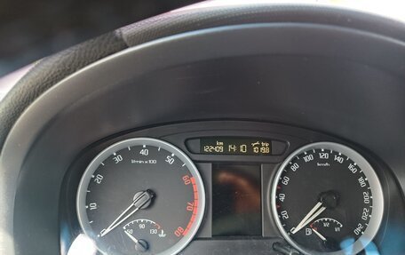 Skoda Fabia II, 2010 год, 700 000 рублей, 6 фотография