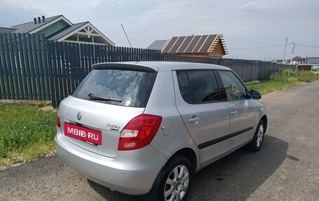 Skoda Fabia II, 2010 год, 700 000 рублей, 3 фотография