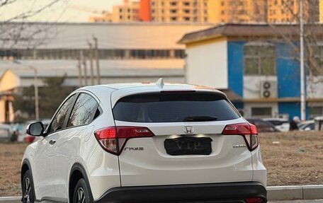 Honda Vezel, 2022 год, 1 400 000 рублей, 4 фотография