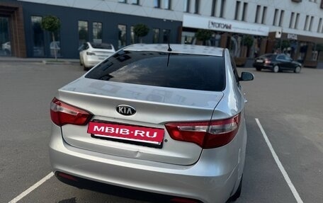 KIA Rio III рестайлинг, 2013 год, 650 000 рублей, 10 фотография
