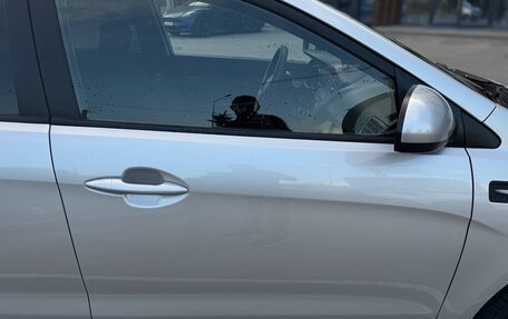 KIA Rio III рестайлинг, 2013 год, 650 000 рублей, 23 фотография
