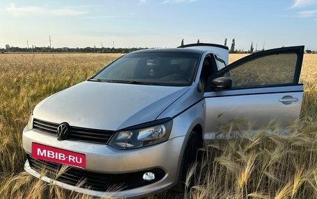 Volkswagen Polo VI (EU Market), 2011 год, 1 000 000 рублей, 14 фотография