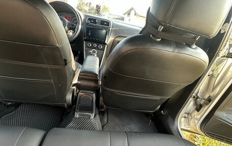 Volkswagen Polo VI (EU Market), 2011 год, 1 000 000 рублей, 31 фотография