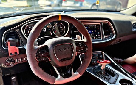 Dodge Challenger III рестайлинг 2, 2015 год, 4 999 000 рублей, 12 фотография