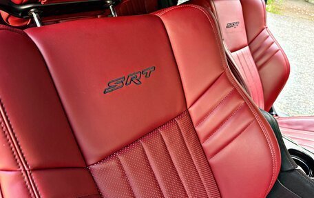 Dodge Challenger III рестайлинг 2, 2015 год, 4 999 000 рублей, 14 фотография