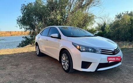 Toyota Corolla, 2015 год, 1 300 000 рублей, 5 фотография