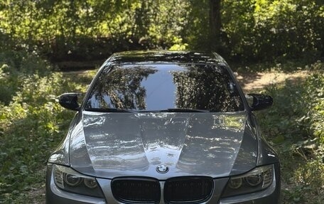 BMW 3 серия, 2010 год, 1 250 000 рублей, 3 фотография