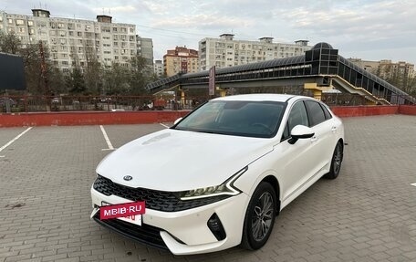 KIA K5, 2020 год, 2 200 000 рублей, 8 фотография