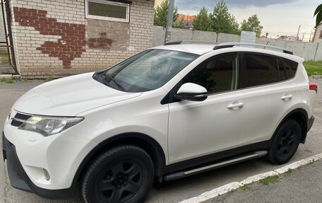 Toyota RAV4, 2013 год, 1 300 000 рублей, 2 фотография