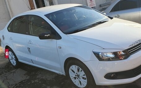 Volkswagen Polo VI (EU Market), 2014 год, 500 000 рублей, 2 фотография