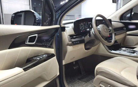 KIA Carnival, 2021 год, 2 510 999 рублей, 15 фотография