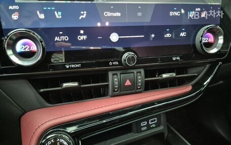 Lexus NX, 2022 год, 3 490 000 рублей, 13 фотография