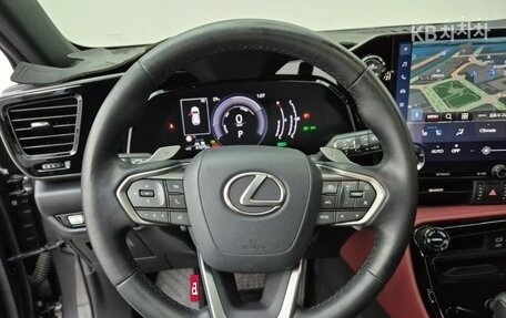 Lexus NX, 2022 год, 3 490 000 рублей, 14 фотография