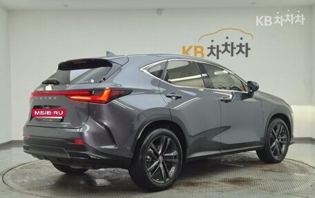 Lexus NX, 2022 год, 3 490 000 рублей, 18 фотография
