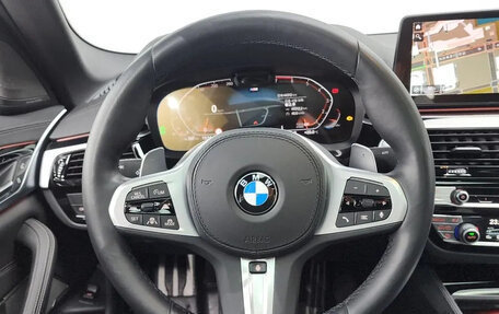 BMW 5 серия, 2022 год, 4 200 000 рублей, 13 фотография