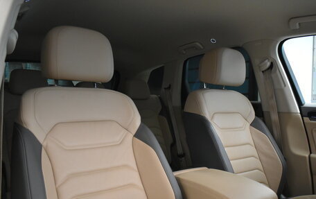 Volkswagen Touareg III, 2021 год, 5 749 000 рублей, 21 фотография