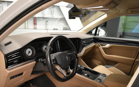Volkswagen Touareg III, 2021 год, 5 749 000 рублей, 23 фотография
