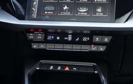 Audi A3, 2021 год, 2 320 000 рублей, 10 фотография