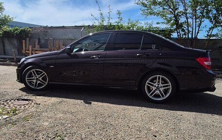 Mercedes-Benz C-Класс, 2011 год, 1 400 000 рублей, 4 фотография