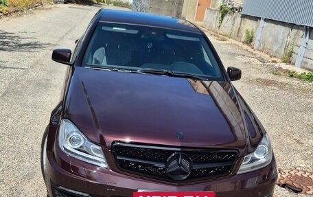 Mercedes-Benz C-Класс, 2011 год, 1 400 000 рублей, 2 фотография