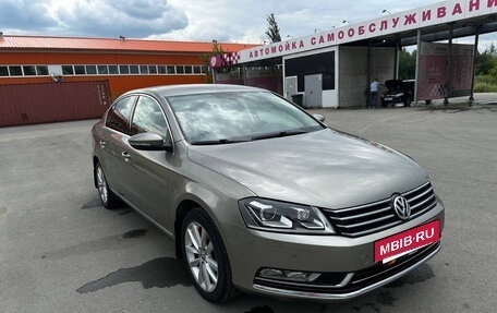 Volkswagen Passat B7, 2012 год, 1 490 000 рублей, 3 фотография