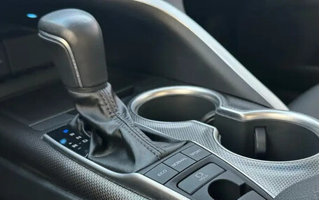 Toyota Camry, 2022 год, 1 876 000 рублей, 13 фотография