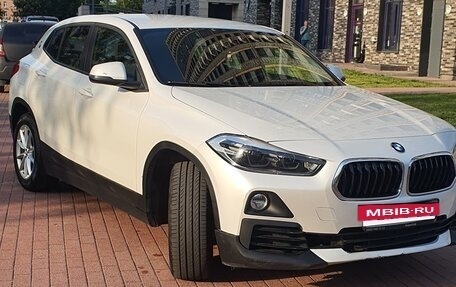BMW X2, 2018 год, 1 850 000 рублей, 2 фотография