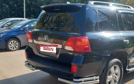 Toyota Land Cruiser 200, 2015 год, 3 990 000 рублей, 2 фотография
