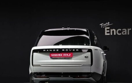 Land Rover Range Rover IV рестайлинг, 2022 год, 17 000 000 рублей, 4 фотография