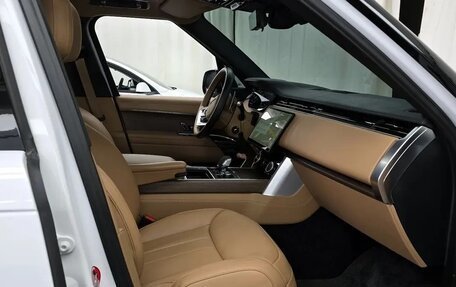 Land Rover Range Rover IV рестайлинг, 2022 год, 17 000 000 рублей, 10 фотография
