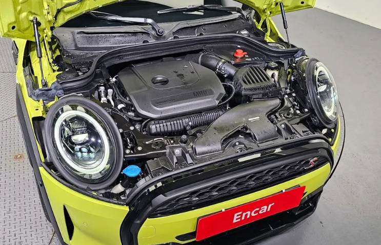 MINI Cooper S, 2022 год, 3 090 000 рублей, 4 фотография