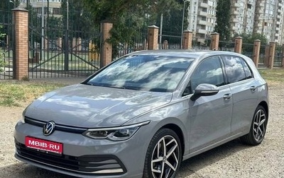 Volkswagen Golf VIII, 2022 год, 2 260 000 рублей, 1 фотография