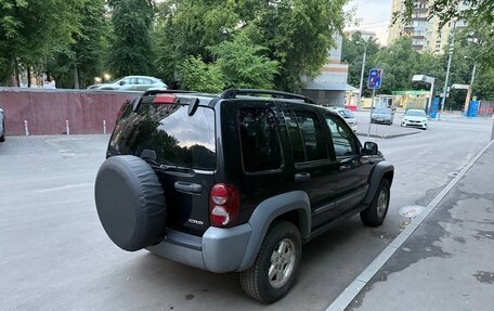 Jeep Liberty (North America) I, 2005 год, 700 000 рублей, 4 фотография