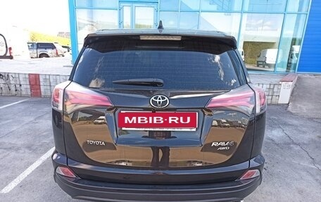 Toyota RAV4, 2015 год, 2 049 000 рублей, 3 фотография