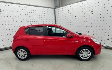 Hyundai i20 IB рестайлинг, 2010 год, 690 000 рублей, 4 фотография