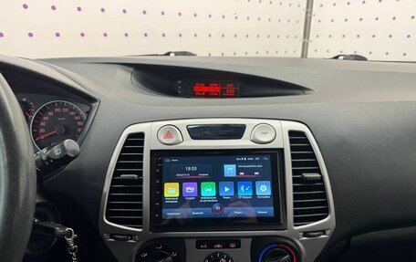 Hyundai i20 IB рестайлинг, 2010 год, 690 000 рублей, 17 фотография