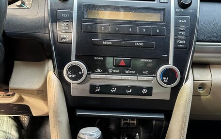 Toyota Camry, 2012 год, 1 250 000 рублей, 10 фотография