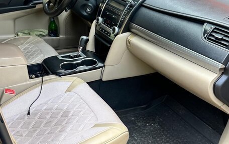 Toyota Camry, 2012 год, 1 250 000 рублей, 8 фотография