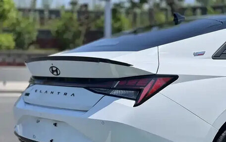 Hyundai Elantra, 2022 год, 1 430 000 рублей, 8 фотография