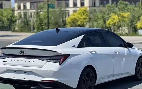 Hyundai Elantra, 2022 год, 1 430 000 рублей, 4 фотография