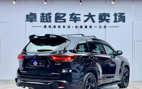 Toyota Highlander III, 2021 год, 2 779 000 рублей, 6 фотография