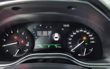 Toyota Avalon, 2022 год, 2 670 000 рублей, 2 фотография