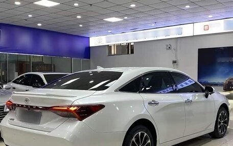 Toyota Avalon, 2022 год, 2 670 000 рублей, 7 фотография